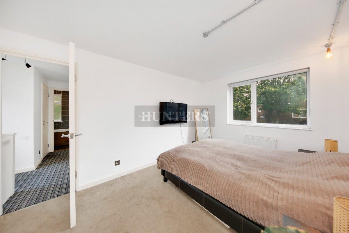 Cartwright Street, London, E1