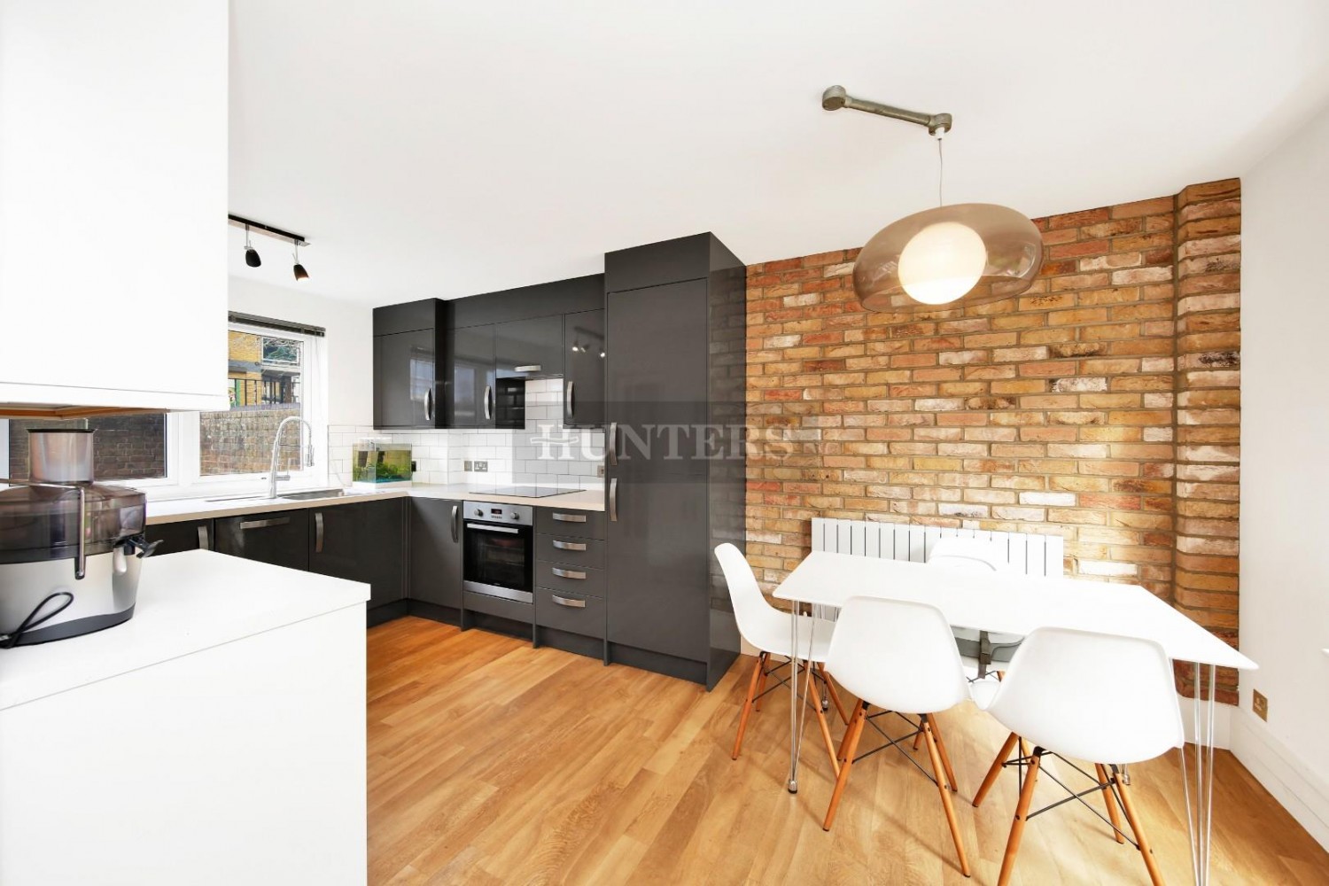 Cartwright Street, London, E1