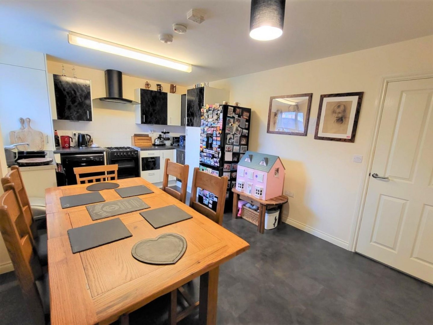 Foxfield Road, Manchester, M23 2TE