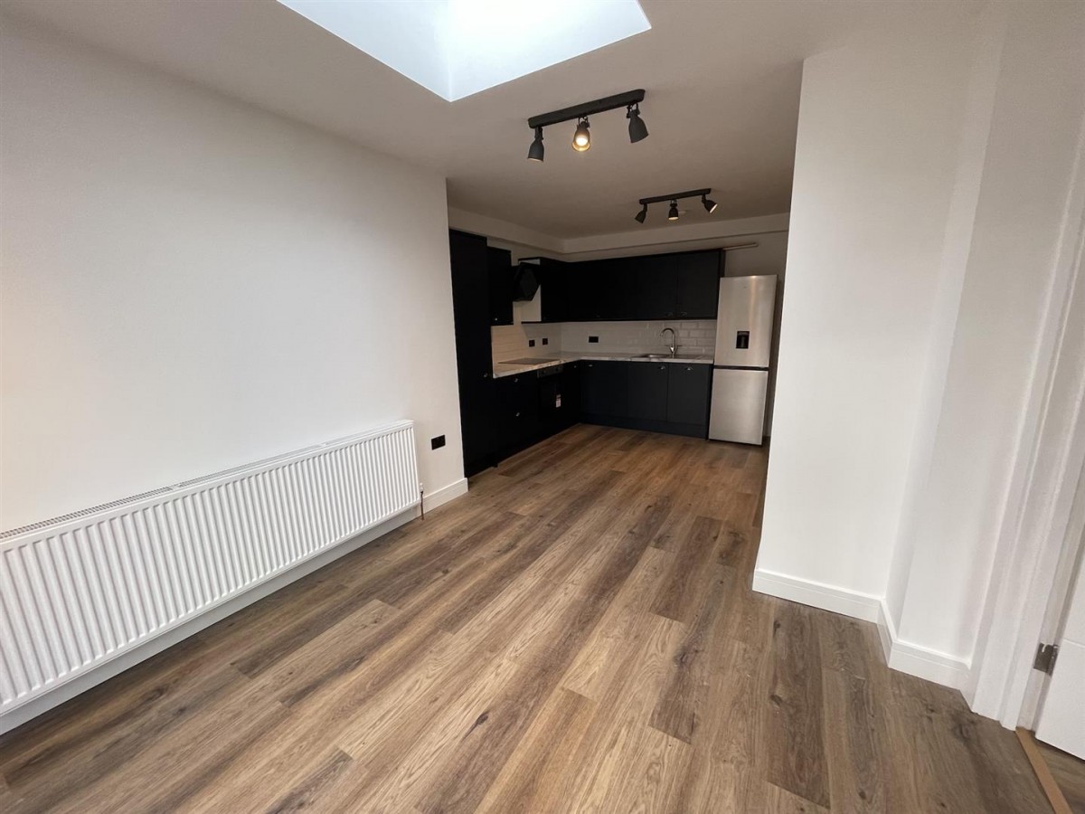 Garden Flat, 1 Earls Crescent, Harrow