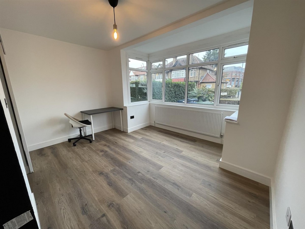 Garden Flat, 1 Earls Crescent, Harrow