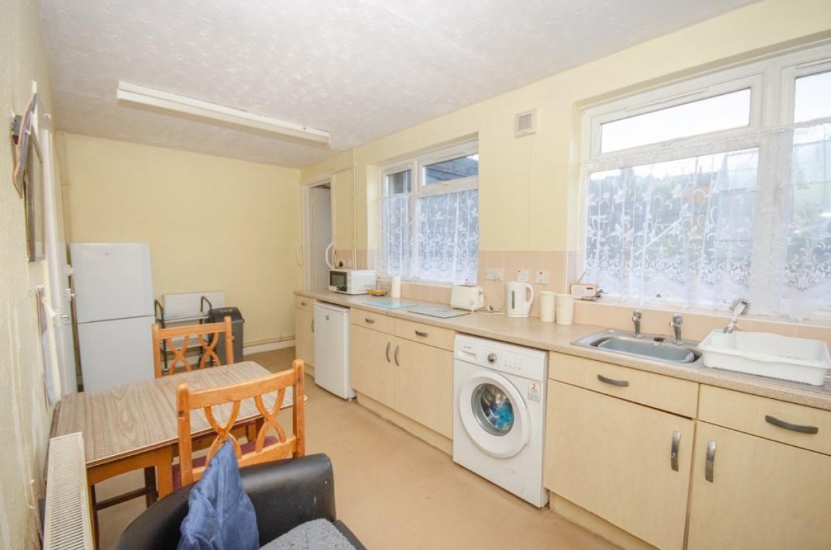 Burley Grove, Downend, Bristol, BS16 5QG