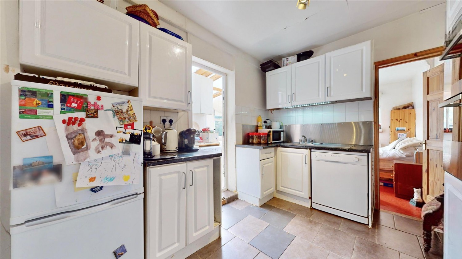 Saville Road, Chadwell Heath, RM6