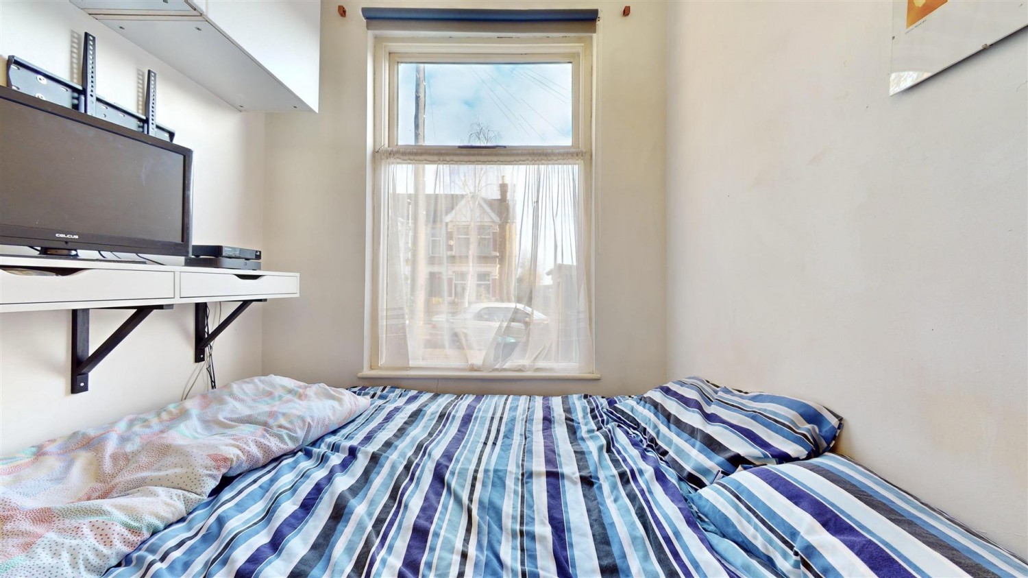 Saville Road, Chadwell Heath, RM6