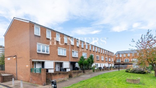 Templeton Close, London, N16