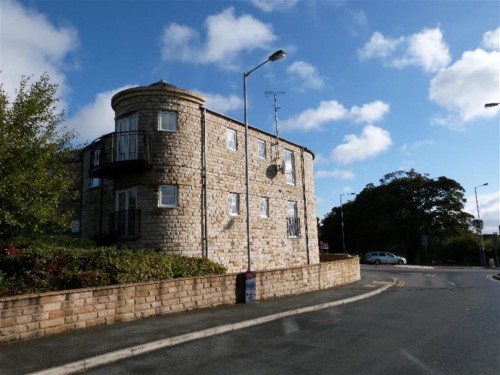 Agincourt Drive, Hill Top View, Gilstead