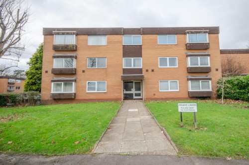 Lansdowne, Penn Drive, Frenchay, Bristol, BS16 1NL