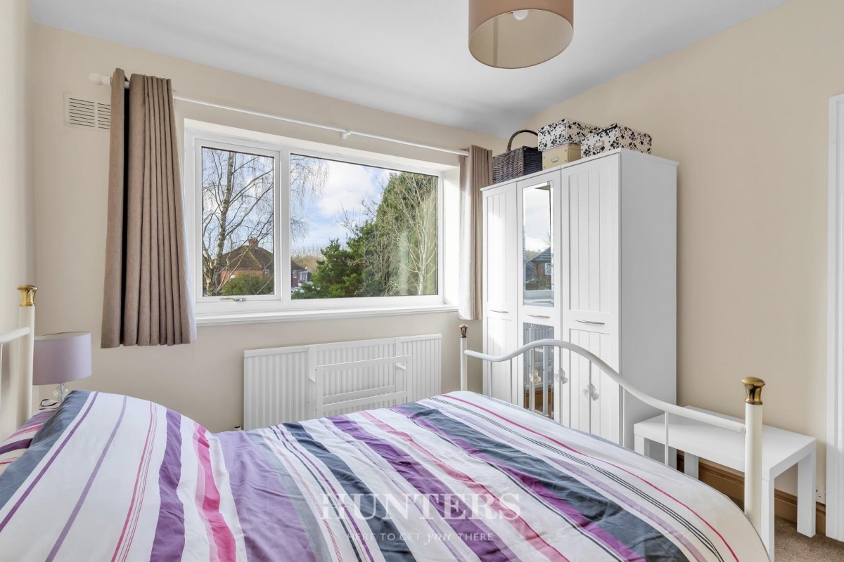 Parkfield Drive, Middleton M24