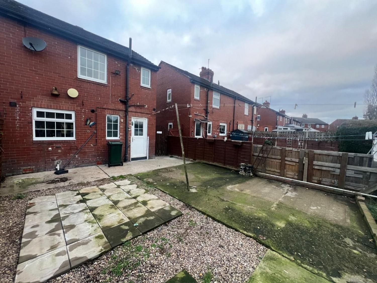 Lang Avenue, Barnsley