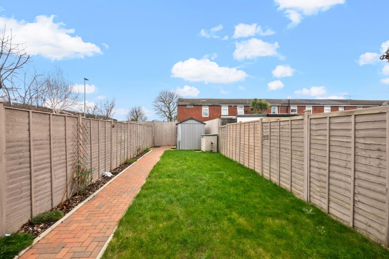 Barra Wood Close, Hayes, UB3 2UJ