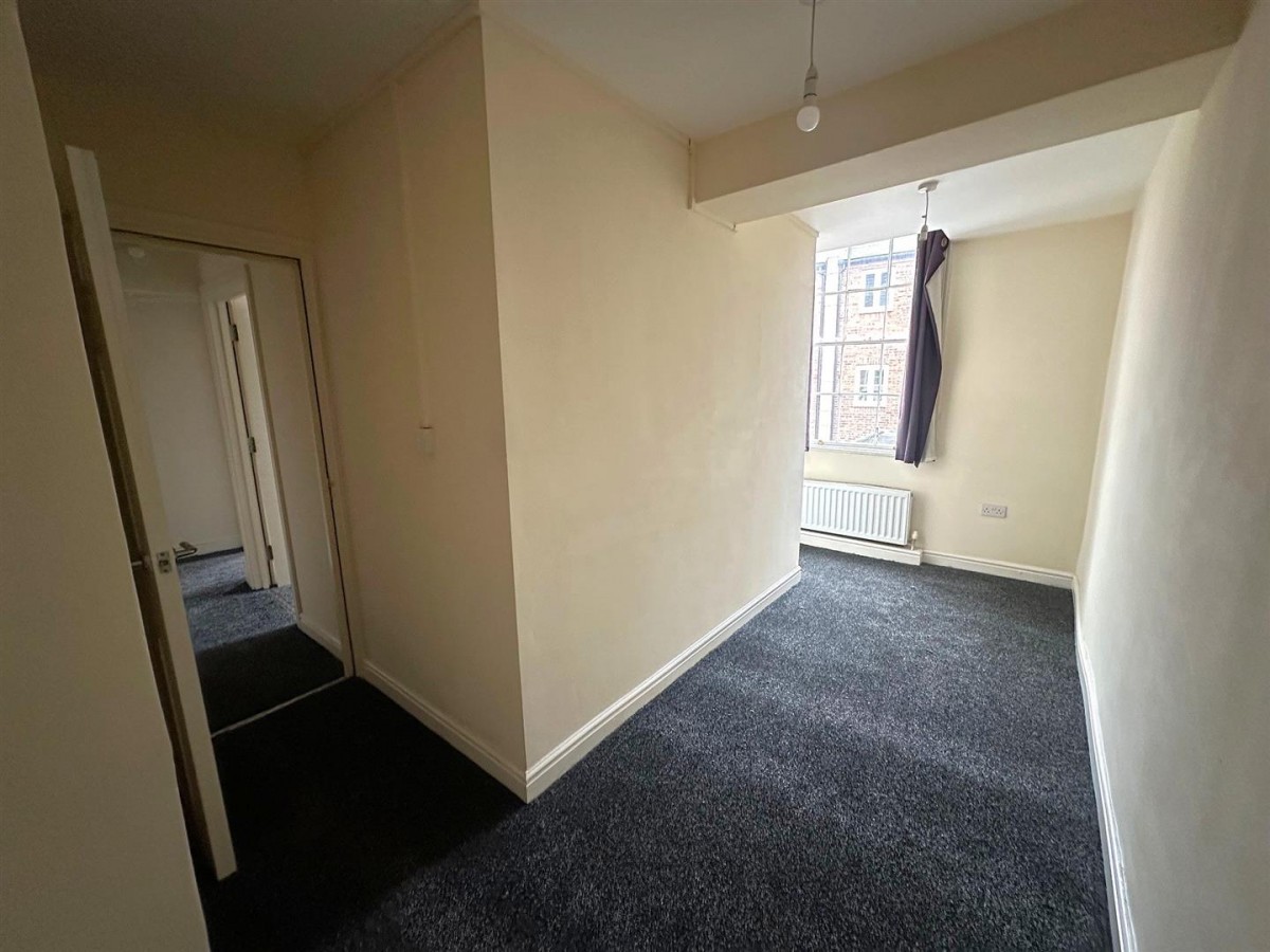 Flat 2 59-60 Tower Street, Dudley