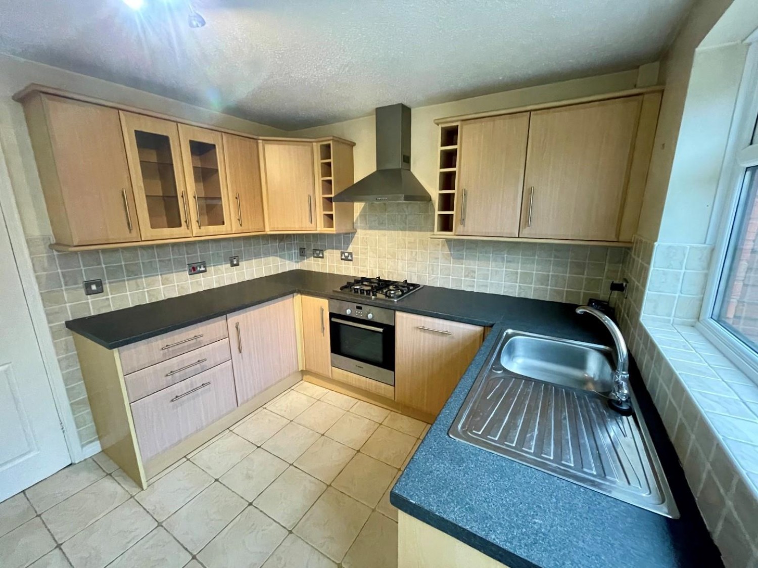 Vine Road, Great Sutton, Cheshire, CH66 2XX