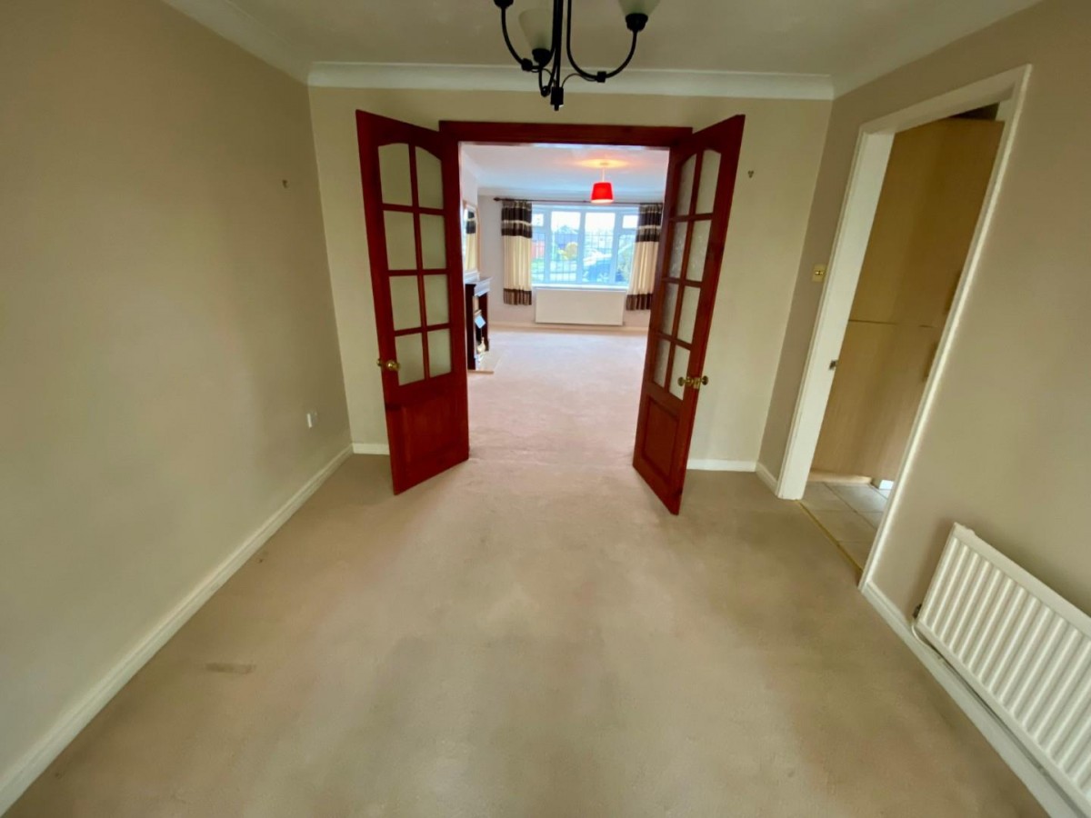 Vine Road, Great Sutton, Cheshire, CH66 2XX