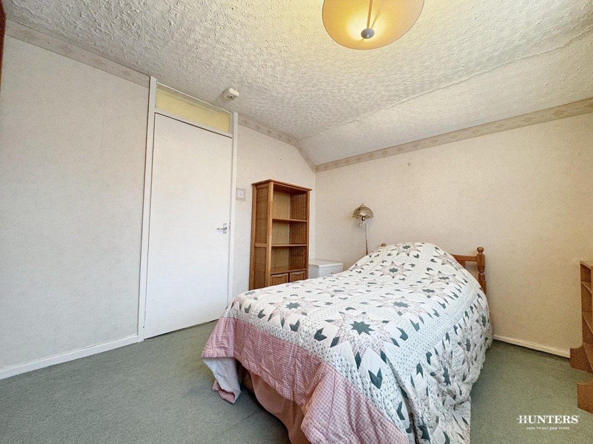 Moor Park Court, Dewsbury