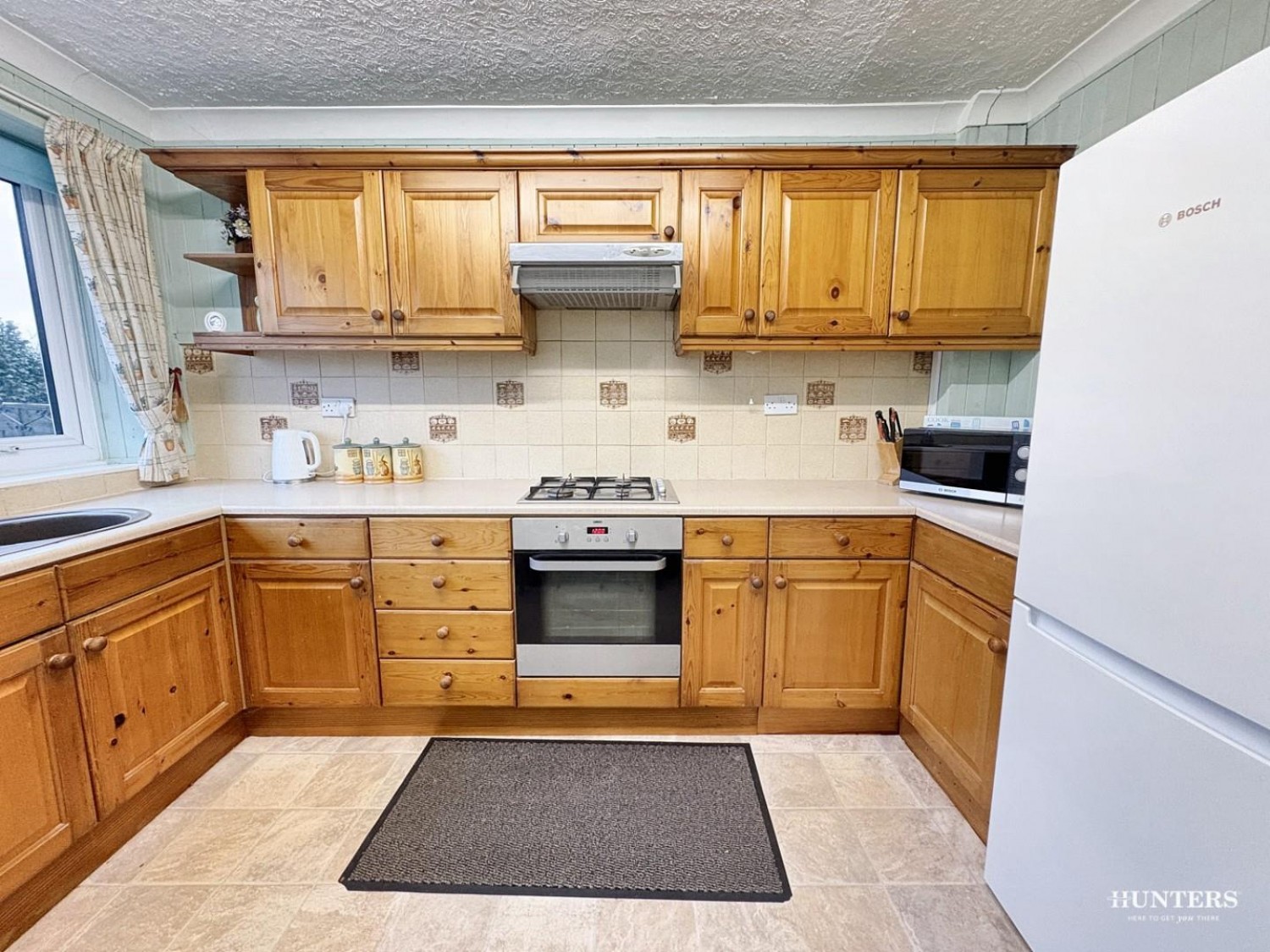 Moor Park Court, Dewsbury