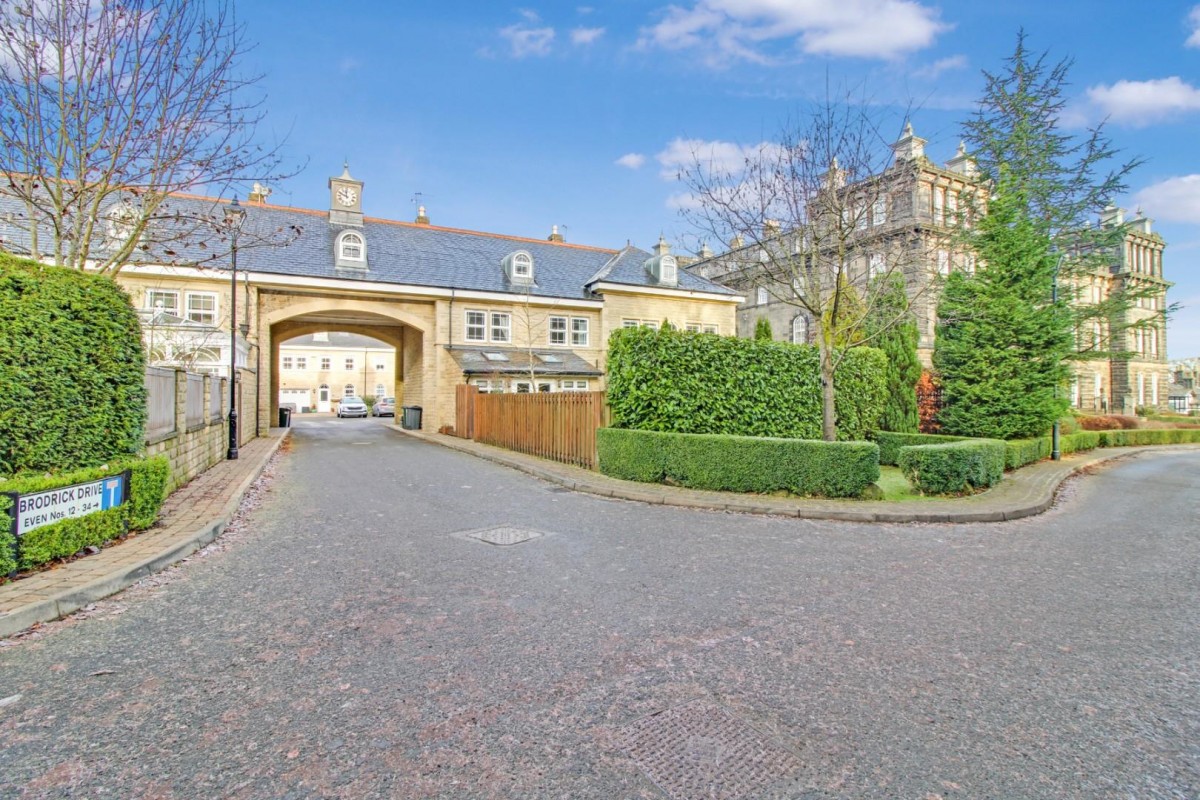 Brodrick Drive, Ilkley, LS29