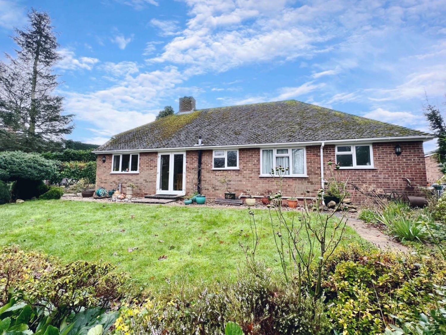 Wealden Avenue, Tenterden