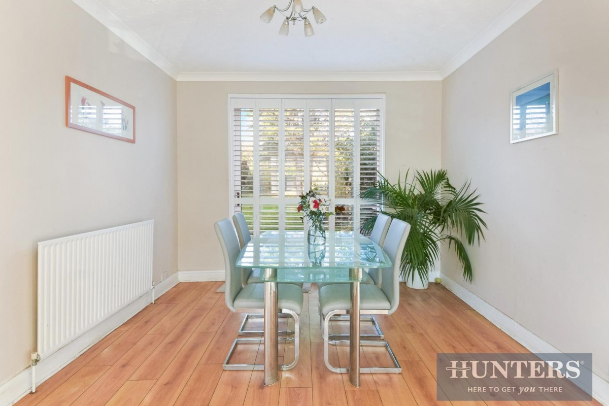 Hilbert Road, Cheam, SM3 9TF