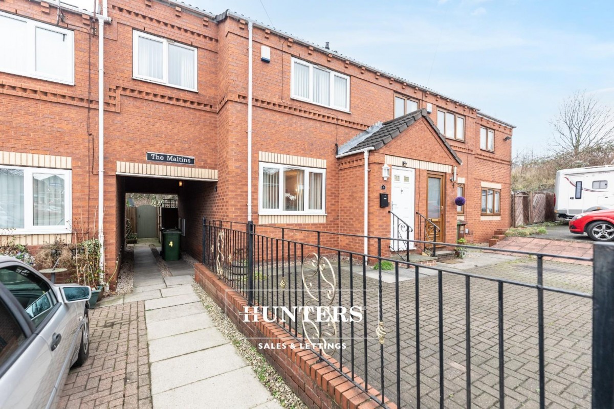 The Maltins, Castleford