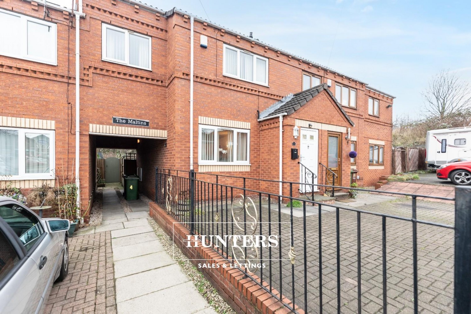 The Maltins, Castleford