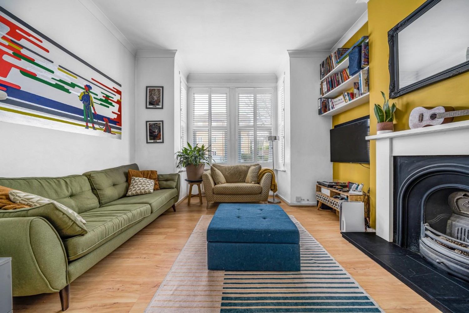 Brownhill Road, London, SE6 1AT