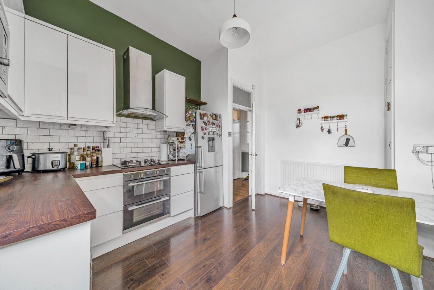 Brownhill Road, London, SE6 1AT