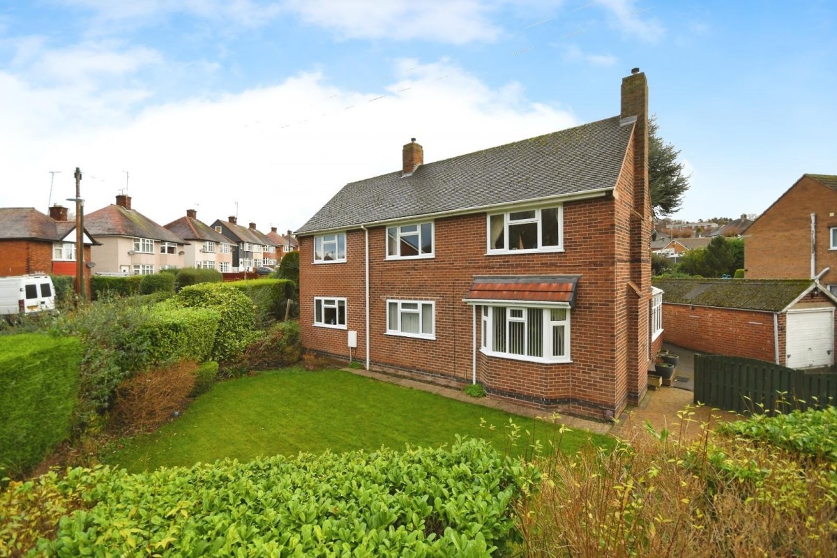 Ashgate Valley Road, Ashgate, Chesterfield, S40 4AX