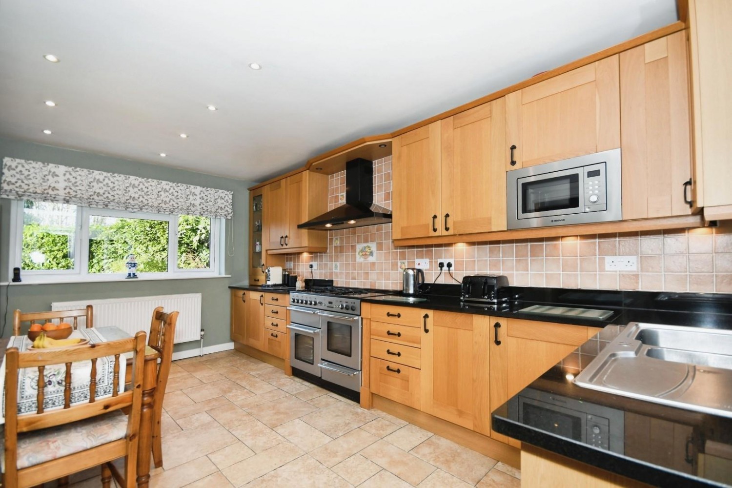 Ashgate Valley Road, Ashgate, Chesterfield, S40 4AX