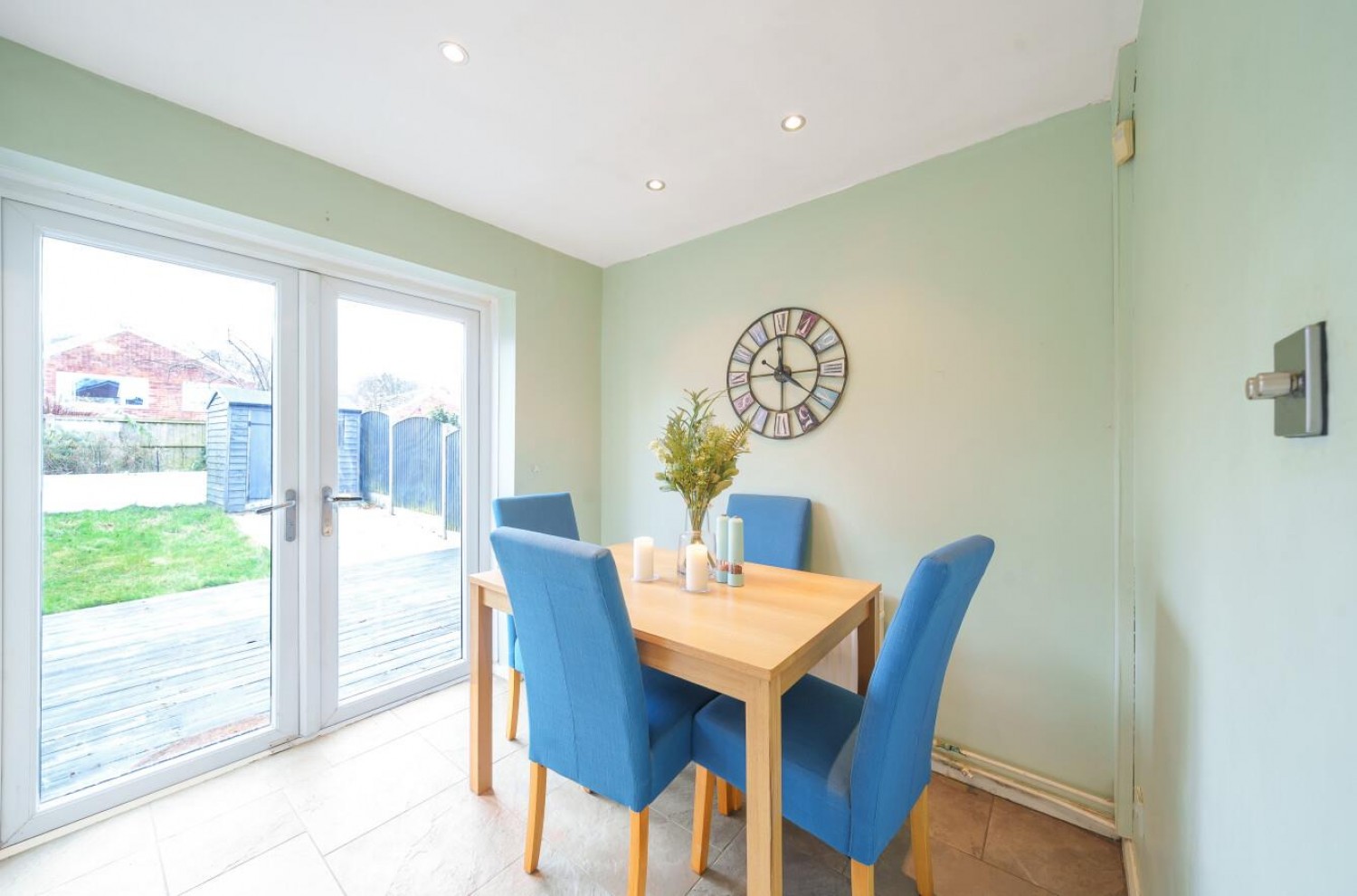 Dale Park Gardens, Cookridge, LS16