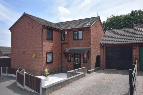 Hallfield Close, Wingerworth, Chesterfield, S42 6RP
