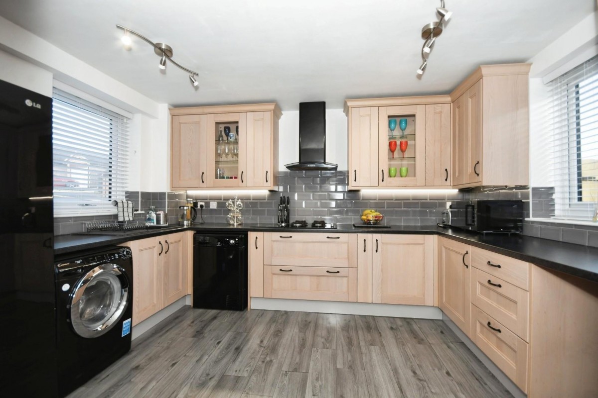 Hallfield Close, Wingerworth, Chesterfield, S42 6RP