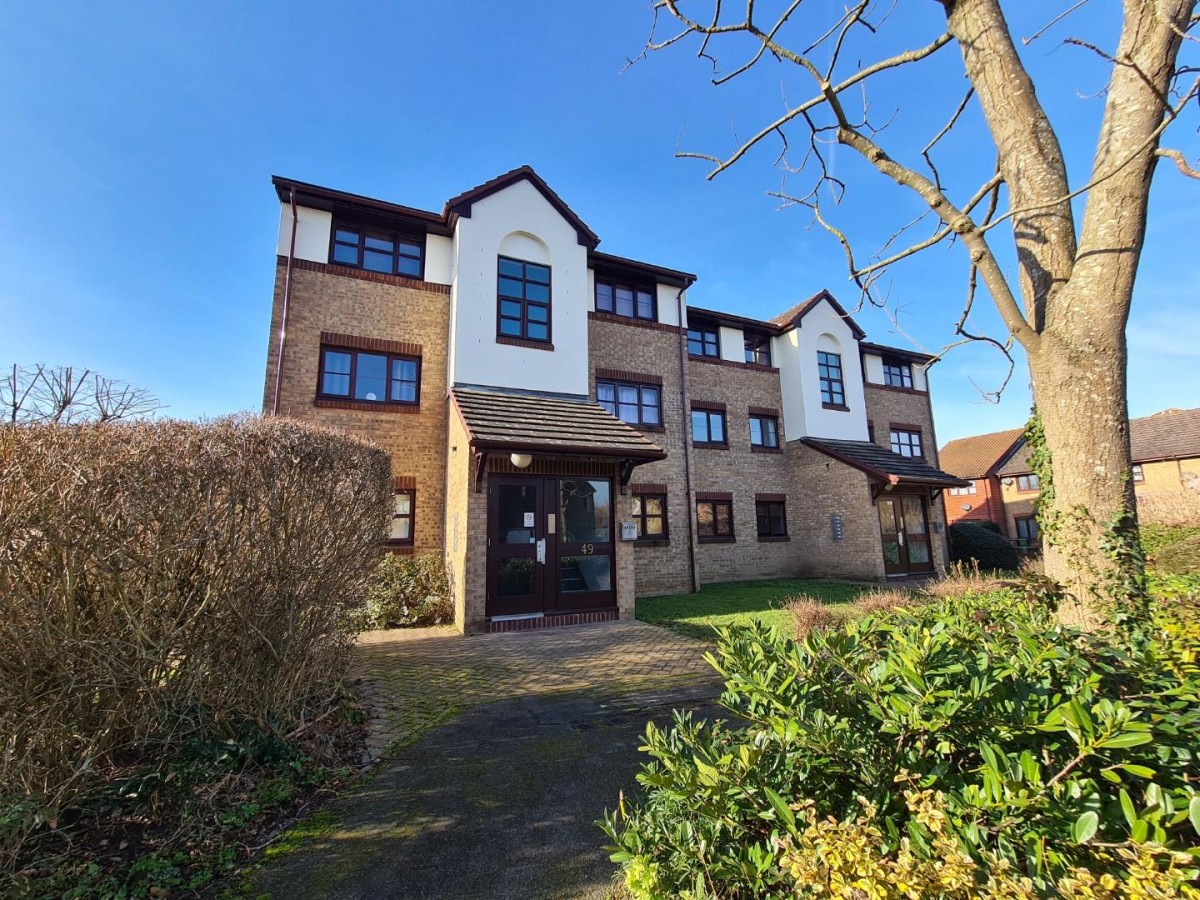 Foxglove Way, Wallington, Surrey, SM6 7JU