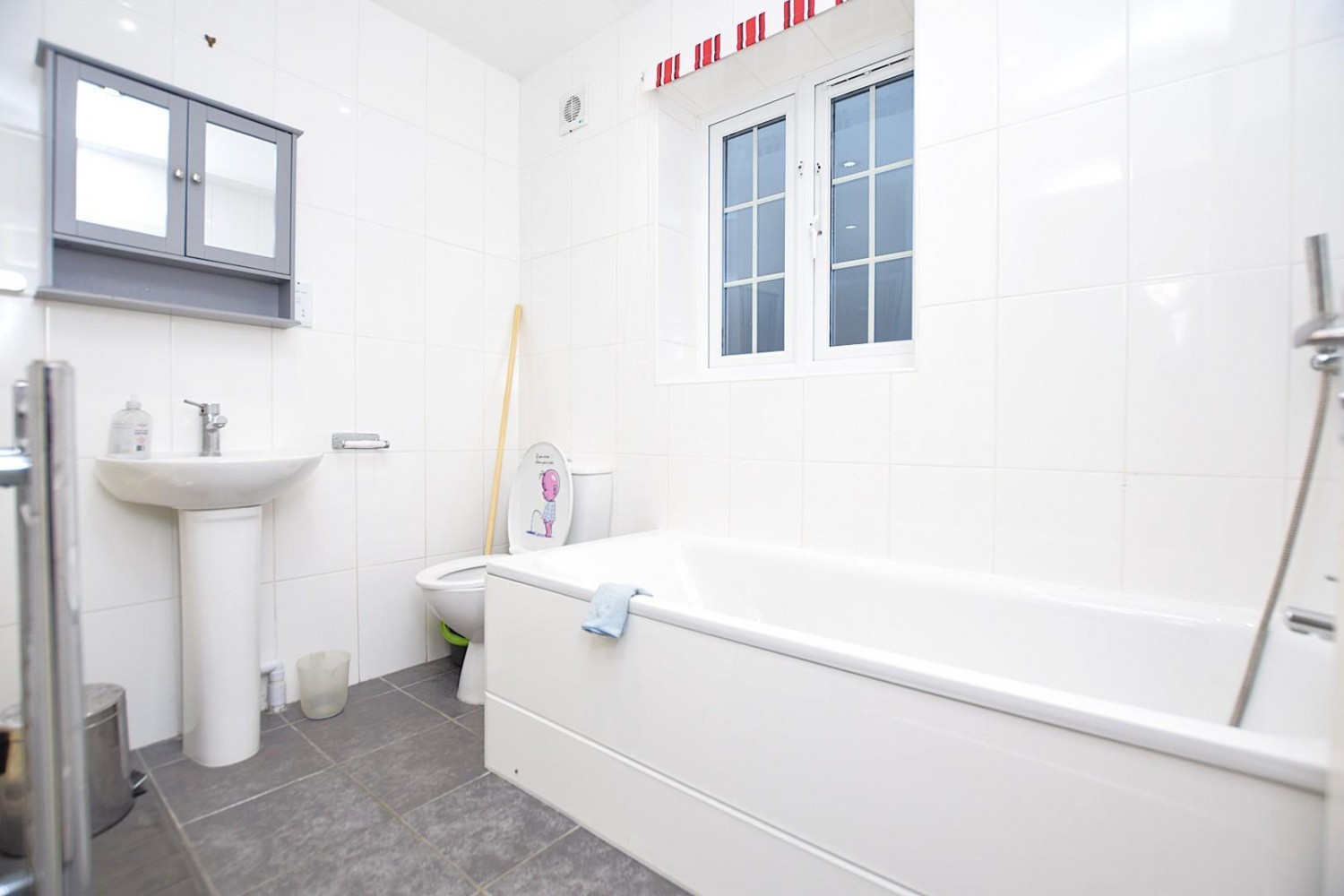 Irons Way, Romford, RM5