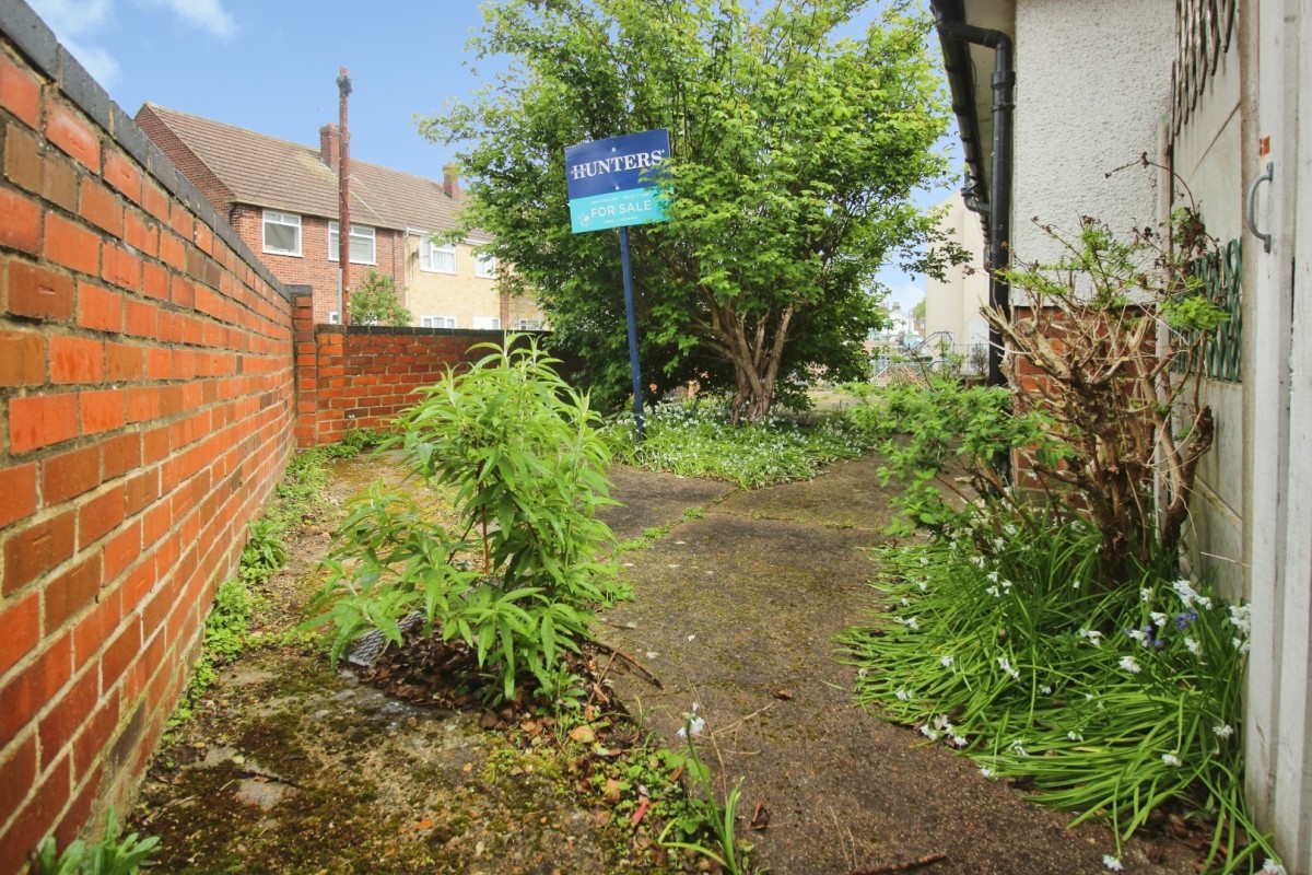 Albany Road, Belvedere