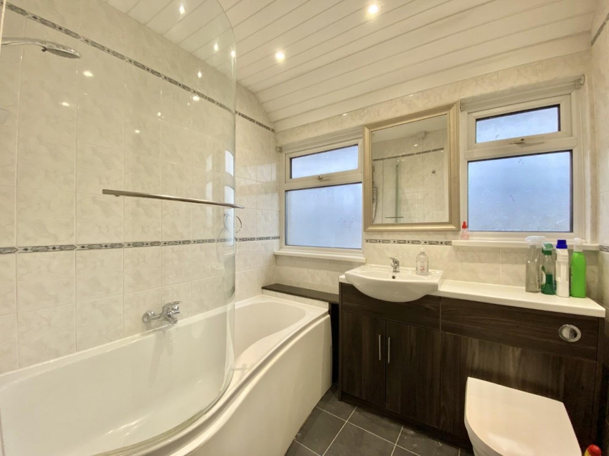 Waltham Avenue, Hayes, UB3 1TE