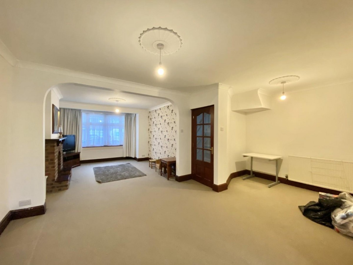 Waltham Avenue, Hayes, UB3 1TE