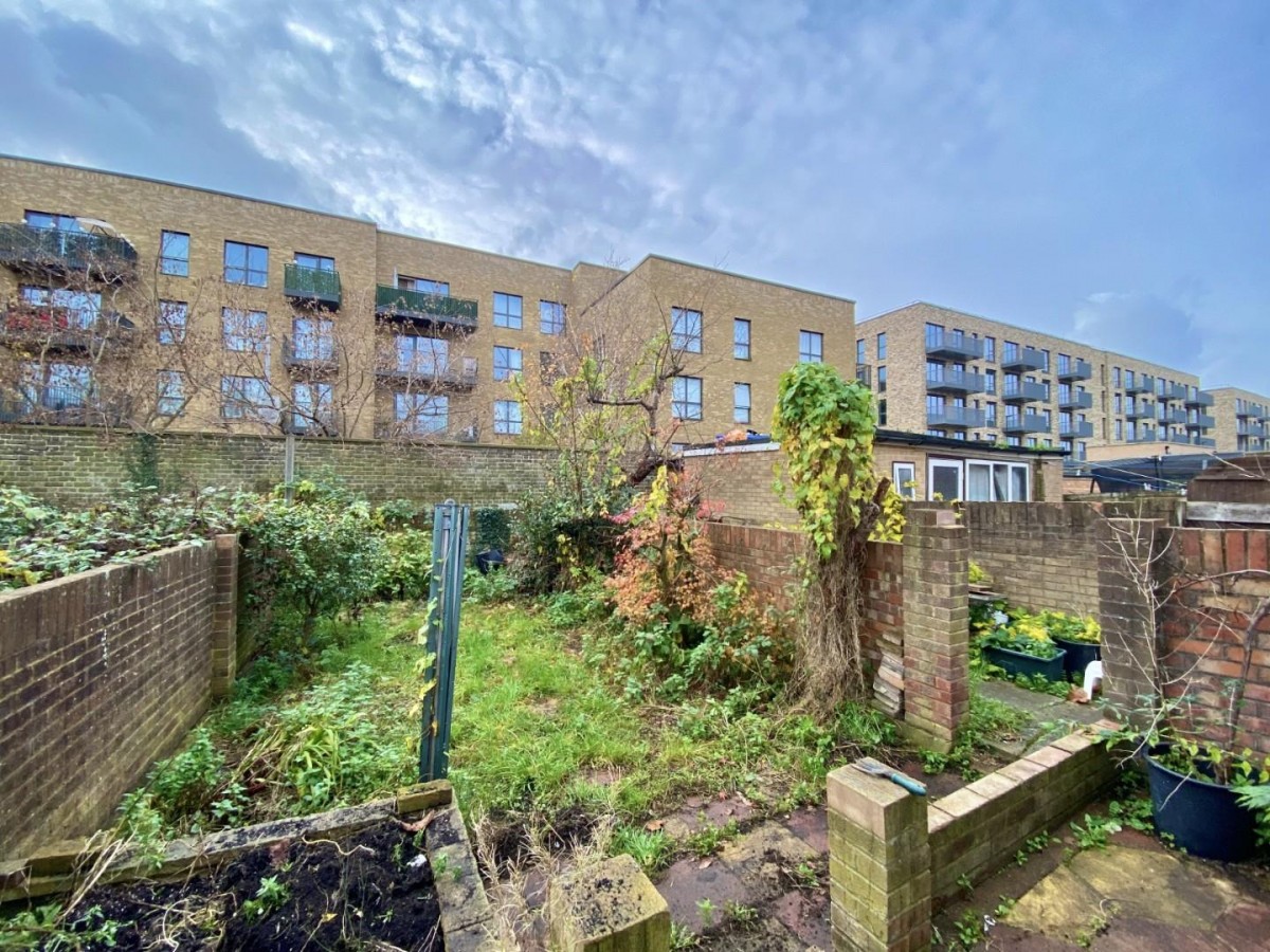 Beaconsfield Road, Southall, UB1 1DA