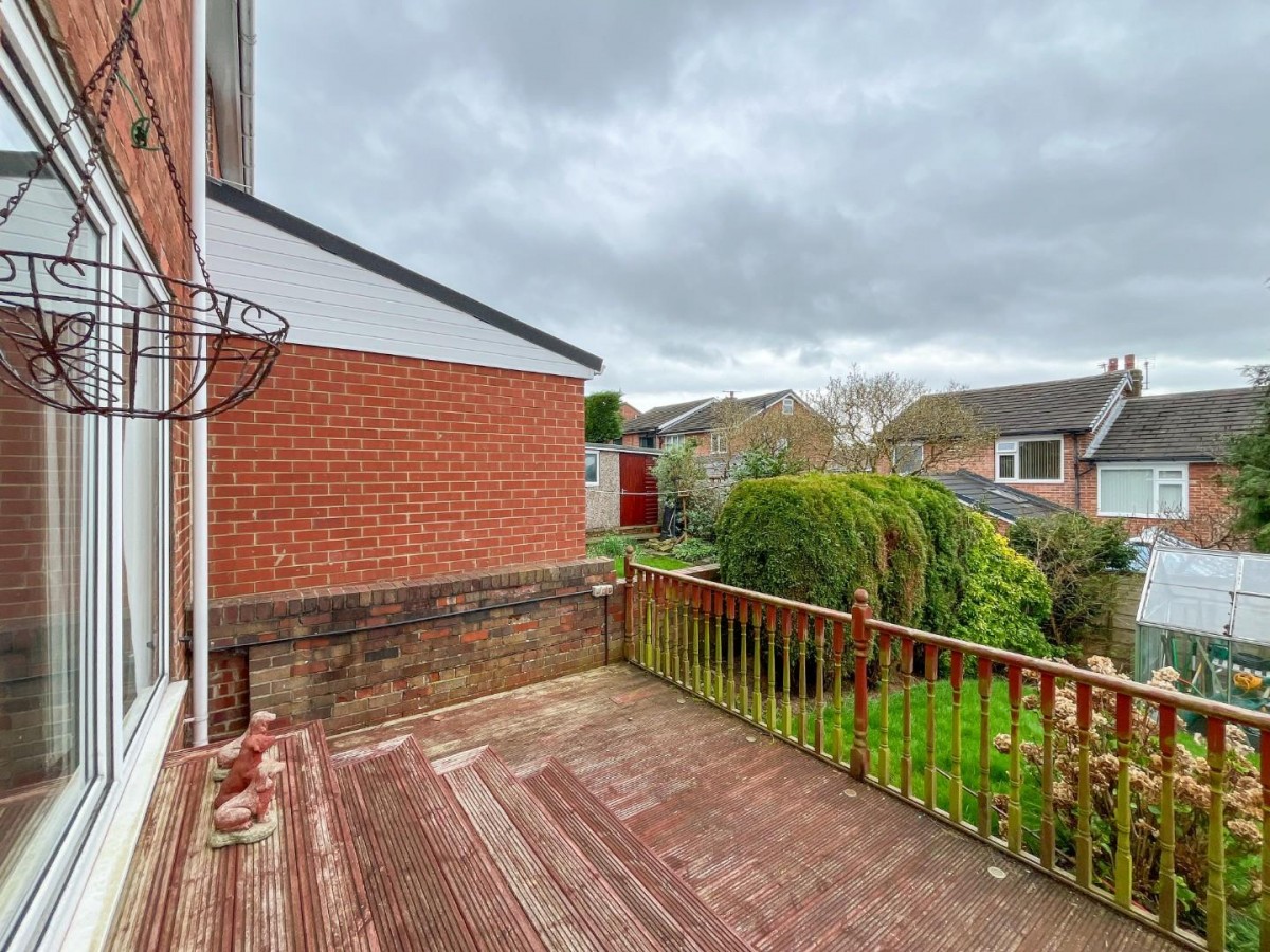 Glen Avenue, Batley