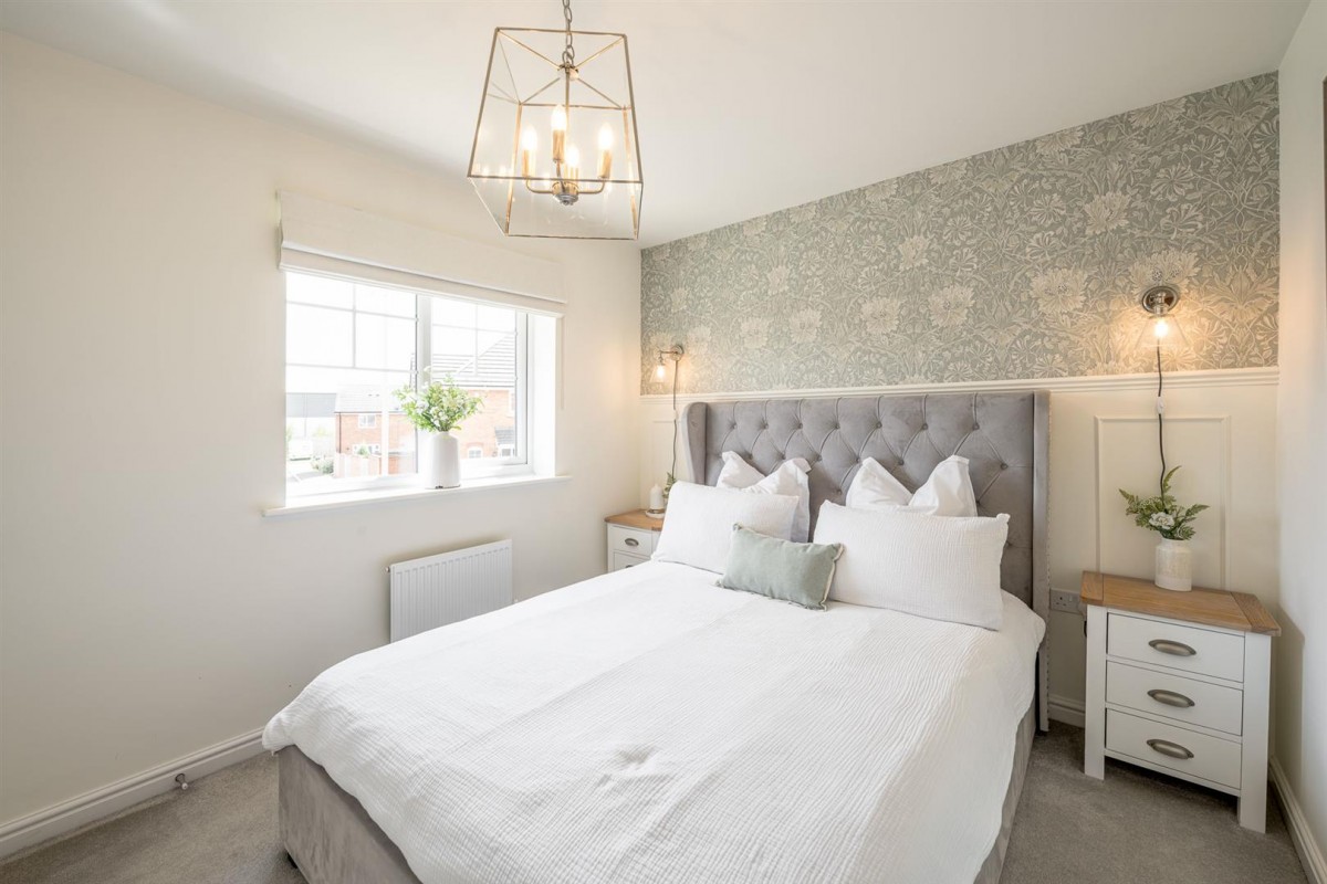 Parquet Grove, Kingswinford, DY6 7NG