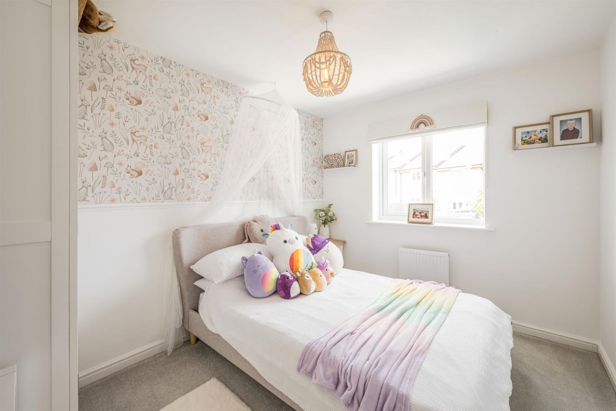 Parquet Grove, Kingswinford, DY6 7NG