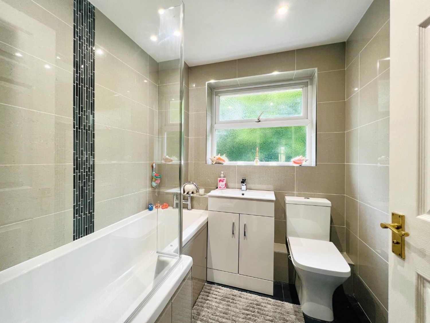 Farrers Walk, Kingsnorth, Ashford