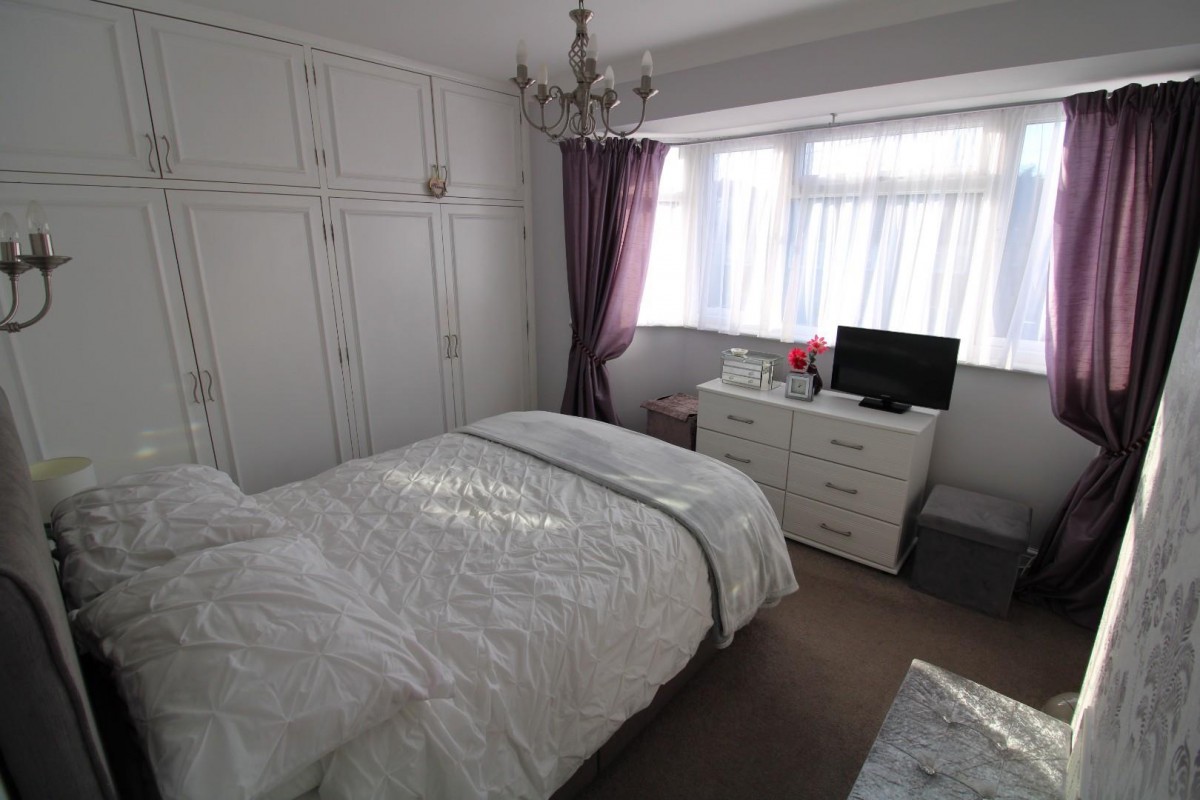 Castleton Avenue, Bexleyheath