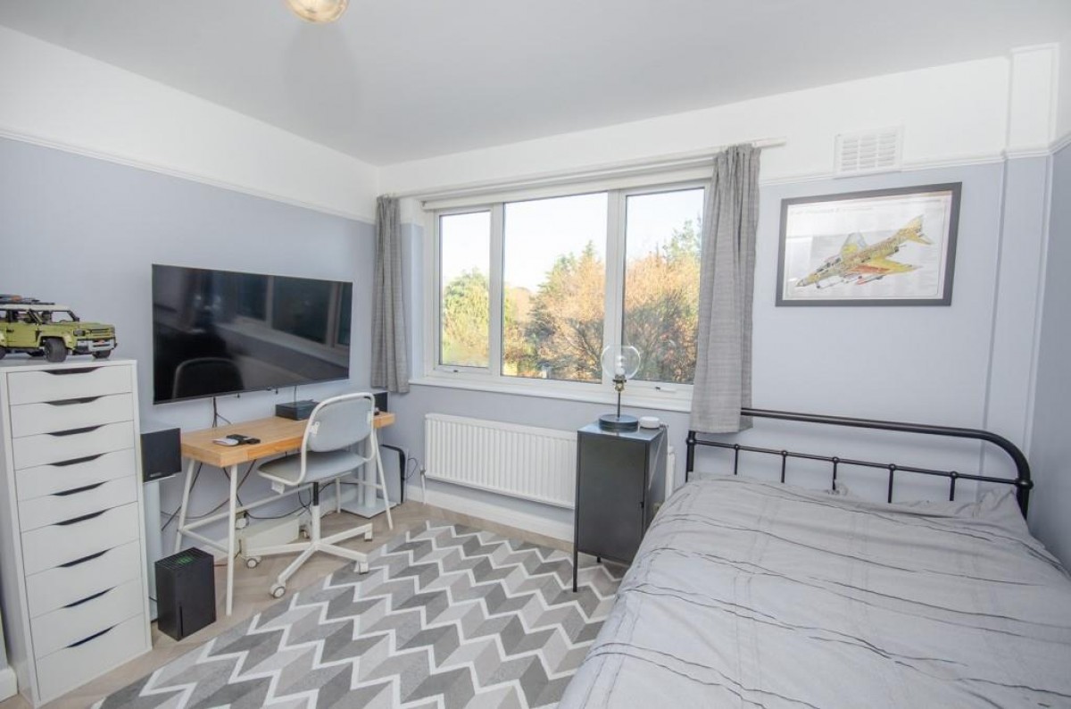 Fouracre Road, Downend, Bristol, BS16 6PJ