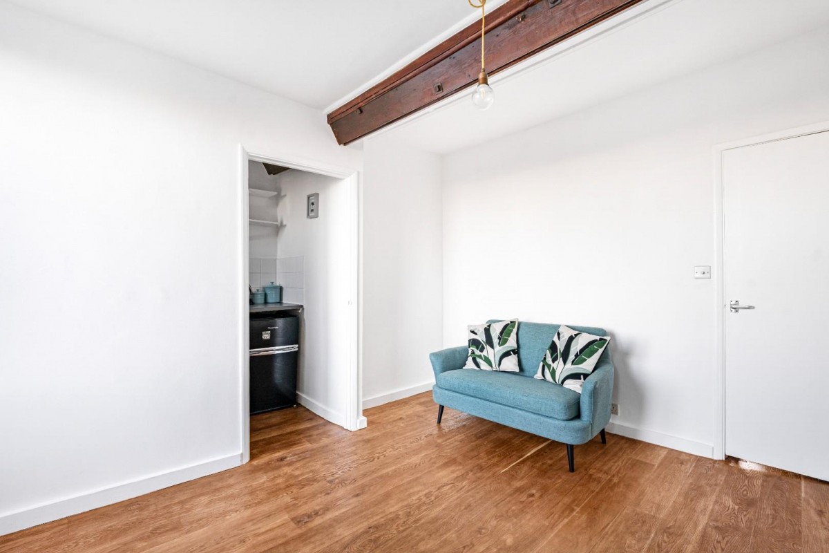 De Crespigny Park, London, SE5