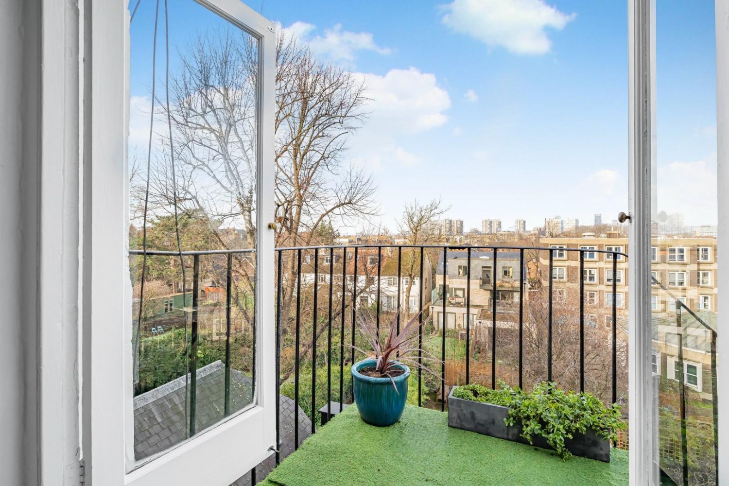 De Crespigny Park, London, SE5