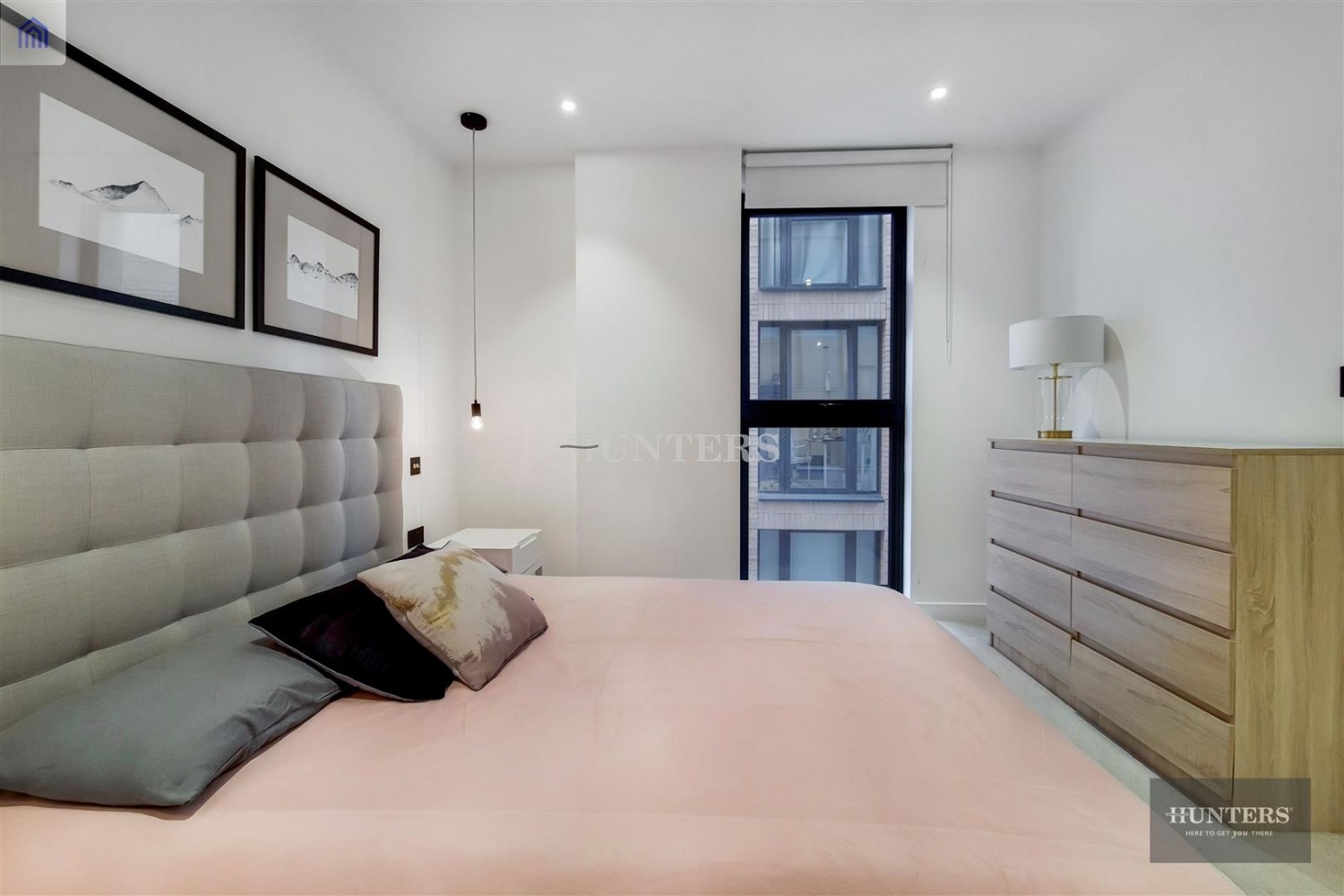 Luxe Tower, London, E1 8QU