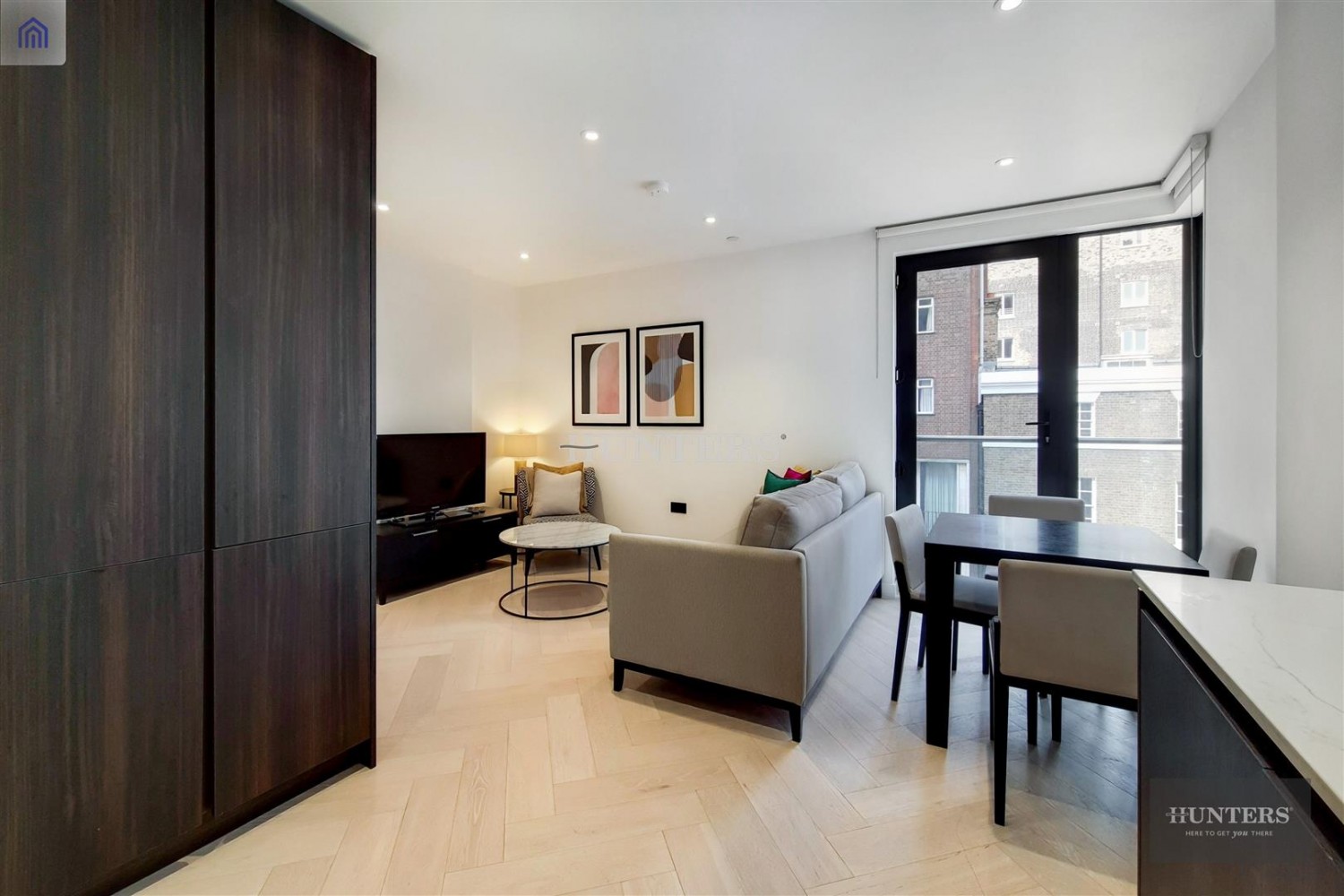 Luxe Tower, London, E1 8QU
