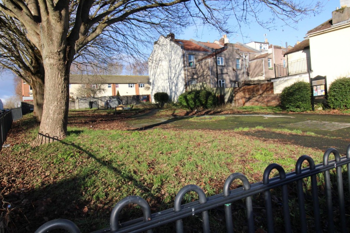 Beaconsfield Street, Bristol BS5 9UA