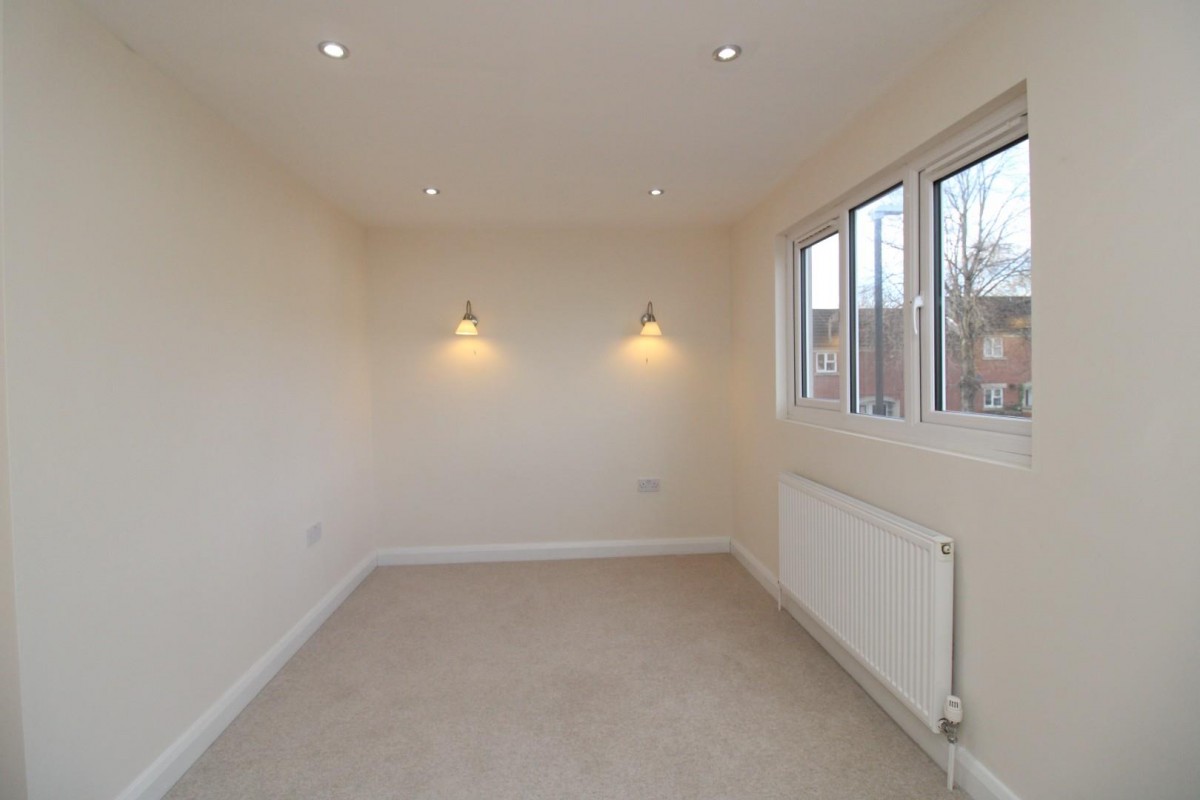 Beaconsfield Street, Bristol BS5 9UA