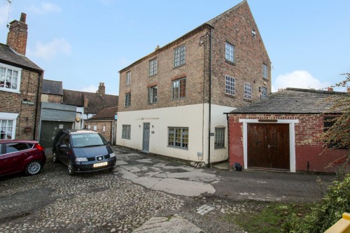 Court Terrace, Ripon